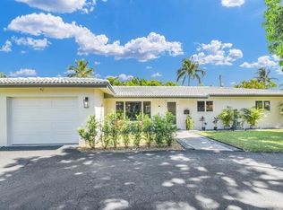 1103 SE 6th St, Deerfield Beach, FL 33441