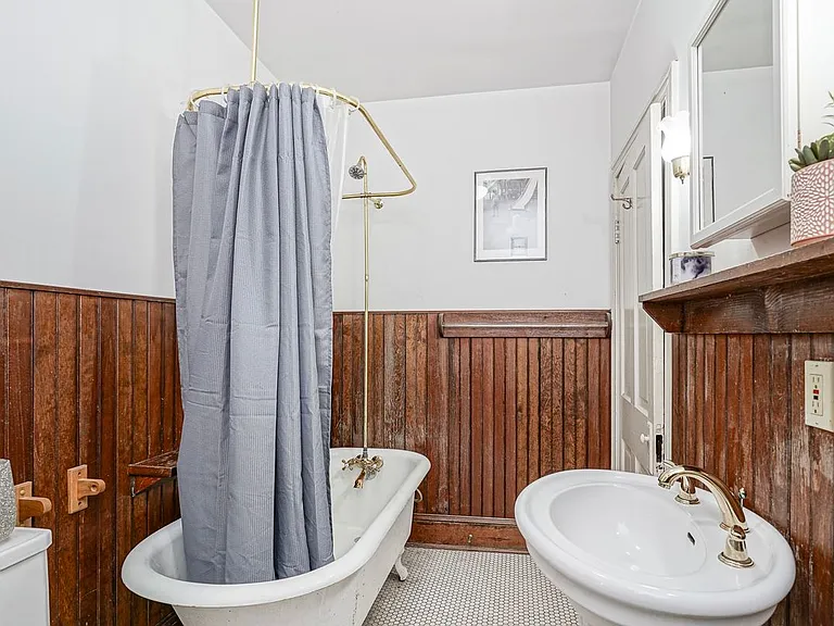 315 Chestnut St — Photo 22