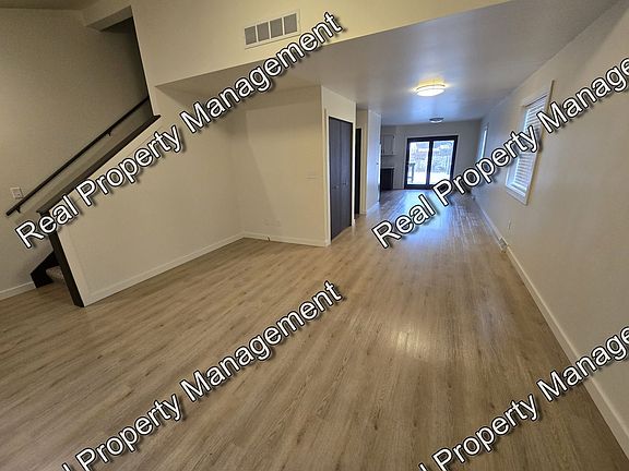 2nd image of 1317 Lake Charles Ave