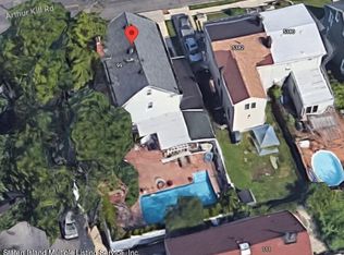 5386 Arthur Kill Rd, Staten Island, NY 10307