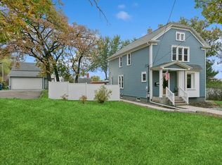 302 2nd St S, Sauk Rapids, MN 56379