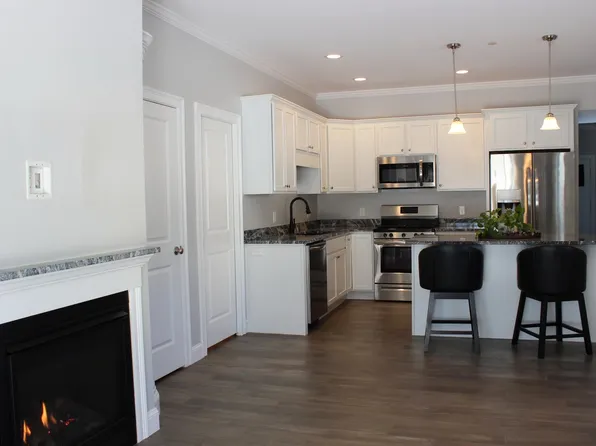 17 Callaway Drive #1, Concord, NH 03301