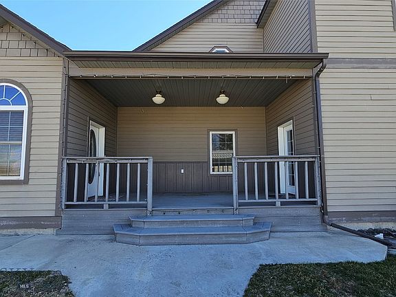 4th image of 6310 W Dry Creek Rd