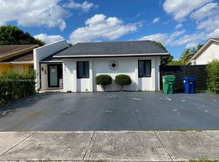 3451 NW 194th Ter, Miami Gardens, FL 33056