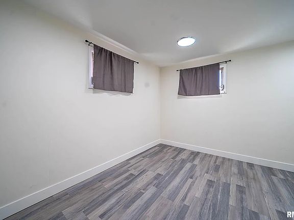 4th image of 324 S James St