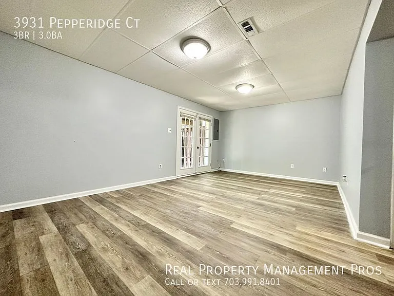 3931 Pepperidge Ct — Photo 33