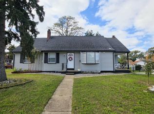 720 Almonesson Rd, Westville, NJ 08093