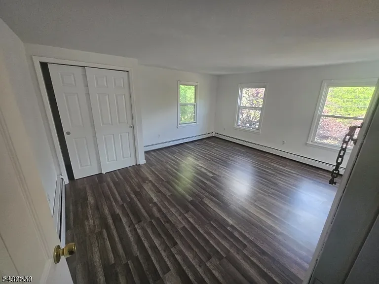 14 New St #2A — Photo 5