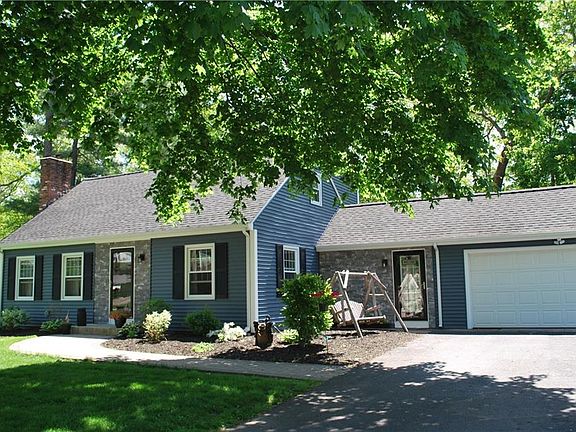 2nd image of 21 Elmwood Dr