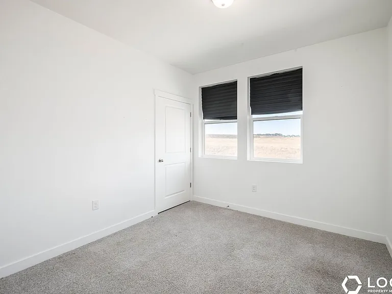 754 W Blue Magic Ln #303 — Photo 11