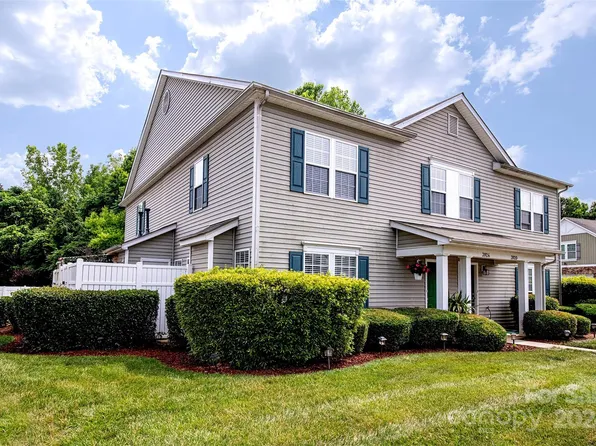 3924 Mohawk Ct, Charlotte, NC 28215