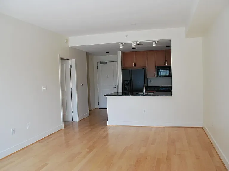 4101 Albemarle St NW #339 — Photo 10