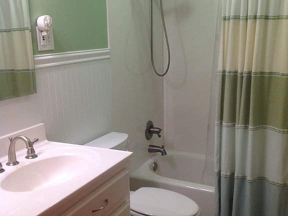 Upstairs Bathroom