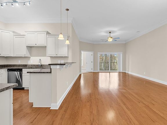 4th image of 48 Mingo Dr. #3-E
