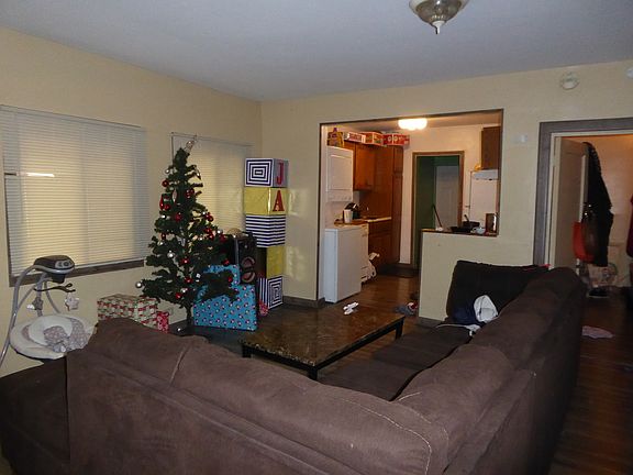 5th image of 33791 N Oak St