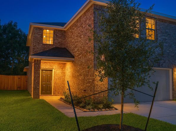 707 Thicket Bluff Dr