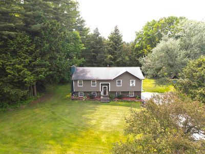 232 Meadow Lane, West Rutland, VT, 05777
