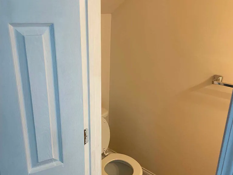 74 Wanda Dr #2 — Photo 5