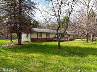 140 Larson Rd, Attica, MI 48412