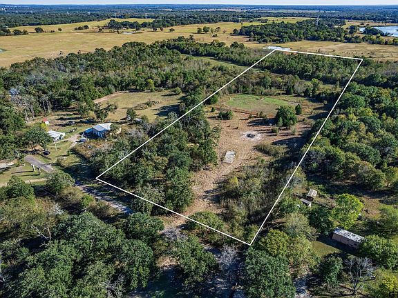 4th image of Tempie Rd