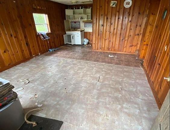 3rd image of 2626 Richmond Hwy