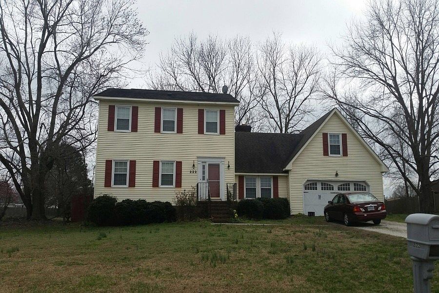 1st image of 222 Loch Haven Dr