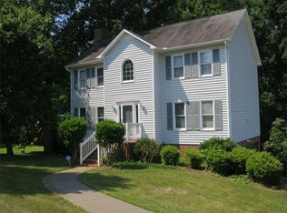 3008 Twin Knolls Dr, Winston Salem, NC 27127