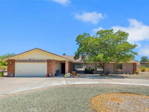 14861 Riverside Dr, Apple Valley, CA 92307