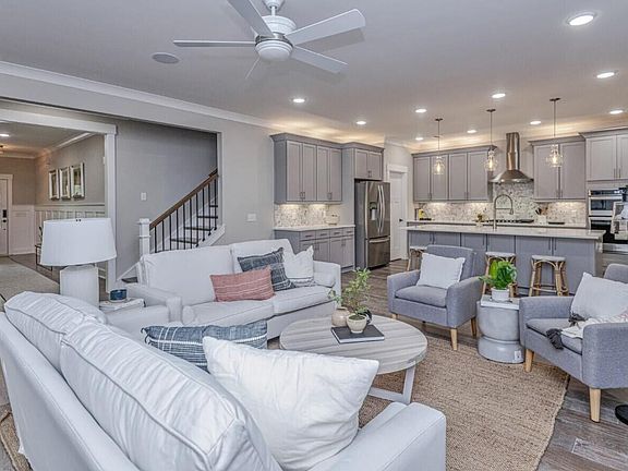 4th image of 119 Laura Ashley Ln