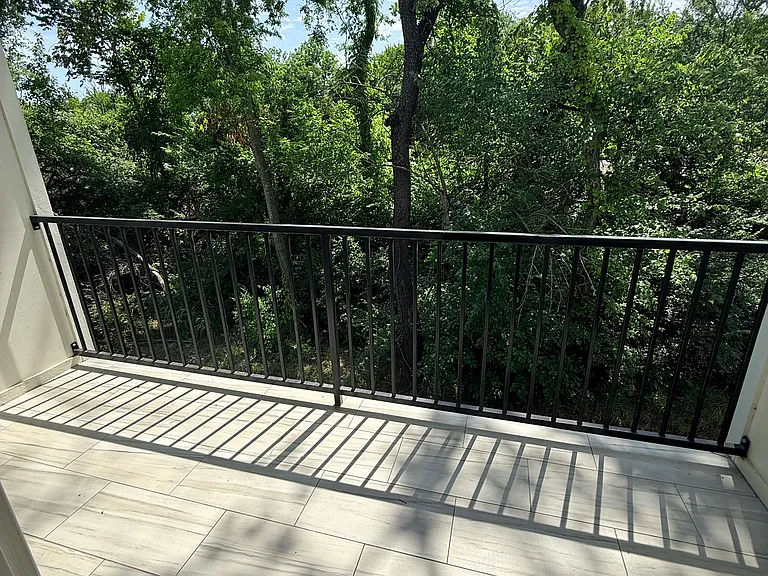 1788 S Razorback Rd — Photo 9