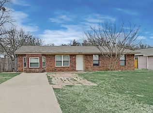 605 Midway St, Seagoville, TX 75159