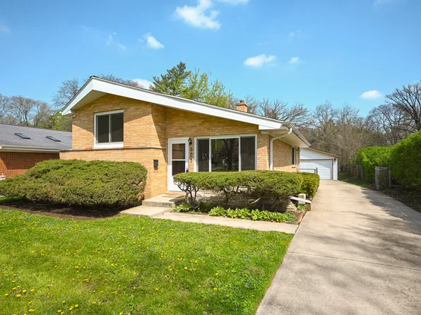 507 N Kenilworth Ave, Glen Ellyn, IL 60137