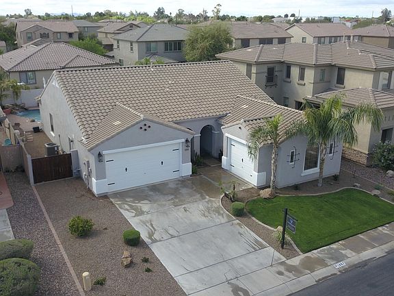 4th image of 1887 E Dubois Ave