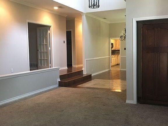 5th image of 9143 Cochran Heights Dr
