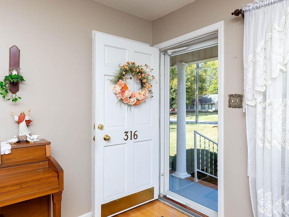 316 Lincoln Rd, York, SC 29745 Zillow