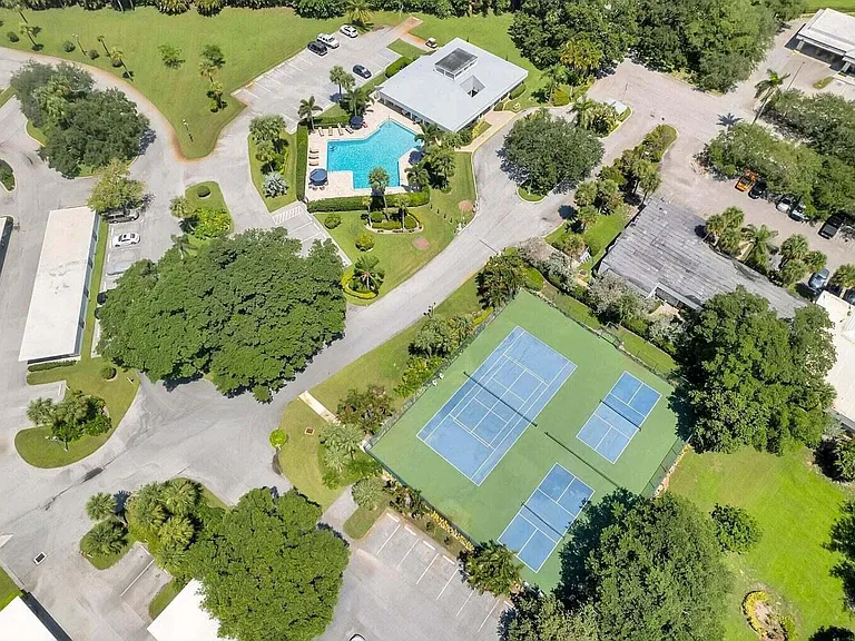 1648 Jupiter Cove Dr #608B — Photo 48