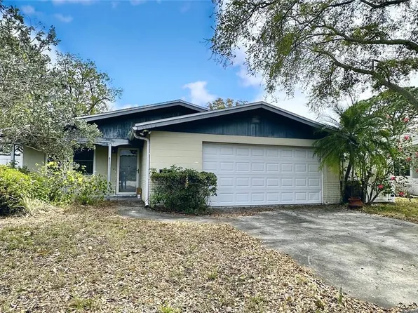 5339 Denver St NE, Saint Petersburg, FL 33703