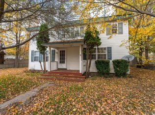 88 Beckwith Dr, Galesburg, MI 49053