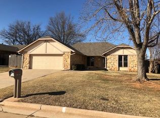 11827 Sagamore Dr, Yukon, OK 73099