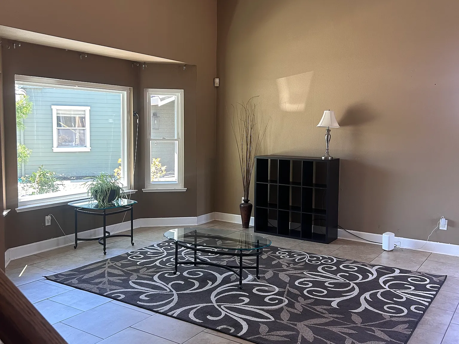 3 bed, 2.5 bath, 1958 sqft, $3,500 — Photo 3