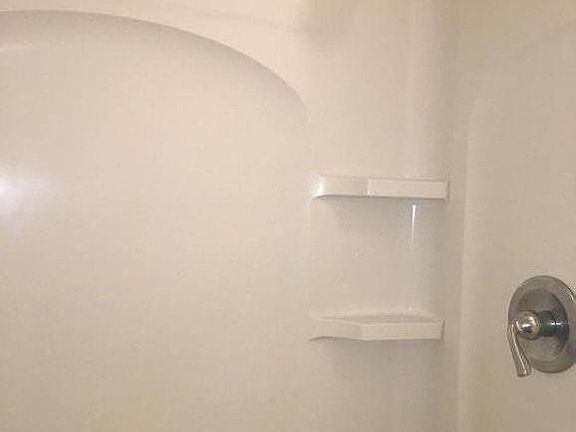 Full Size Shower