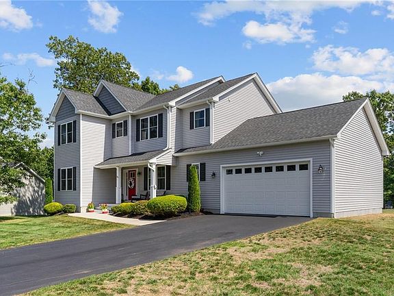 2nd image of 89 Teakwood Dr W
