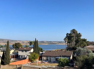 238 Lakeview Ave, Spring Valley, CA 91977