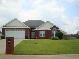 211 Minter Dr, Warner Robins, GA 31088