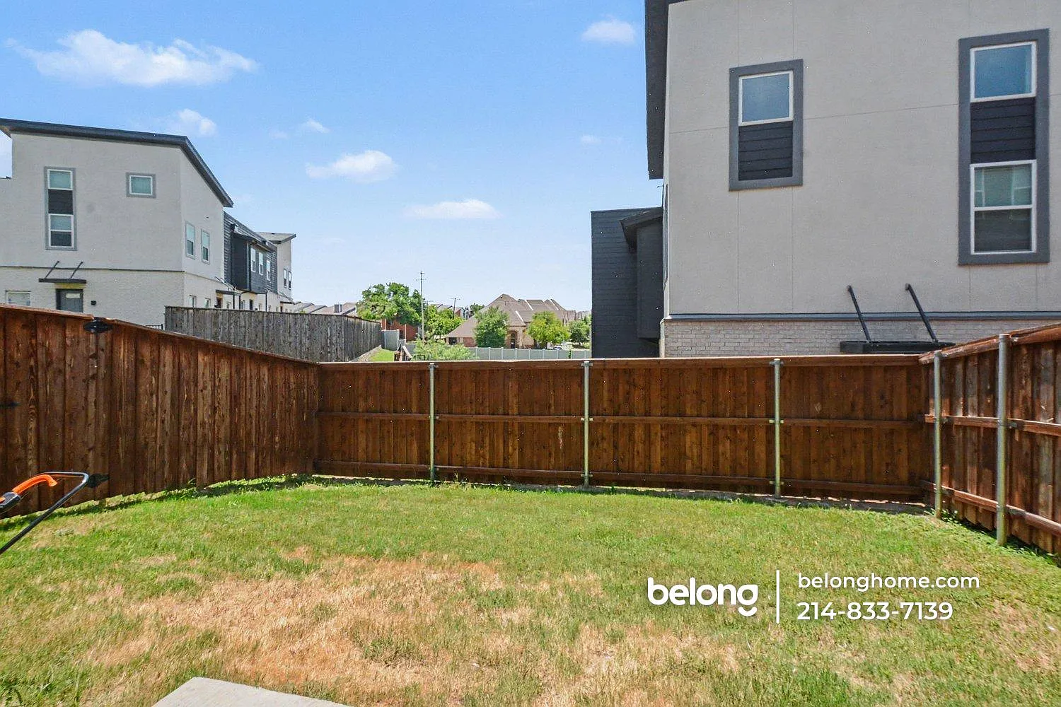 3 bed, 2.5 bath, 2200 sqft, $2,795 — Photo 2