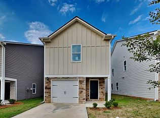 1076 Benfield Rdg W, Conyers, GA 30012