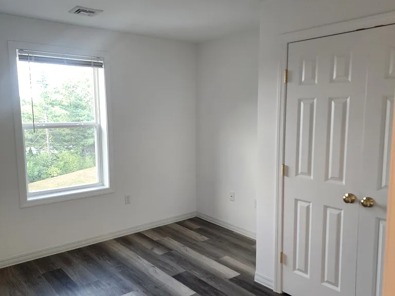 1 & 2 Crosswoods Path Blvd #202-301 — Photo 10