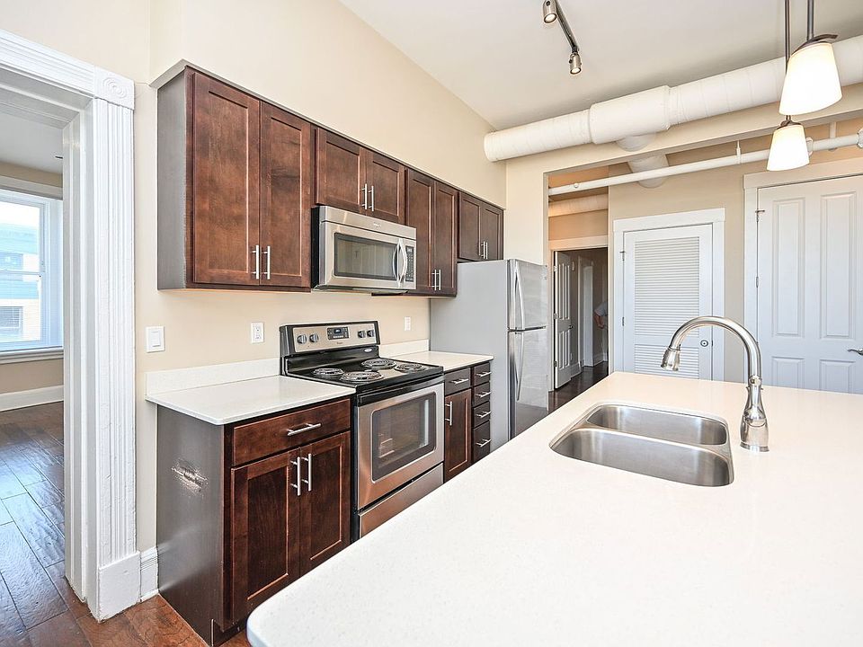 1st image of 975 E McMillan St #402