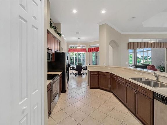 4th image of 5820 Blue Savannah Dr