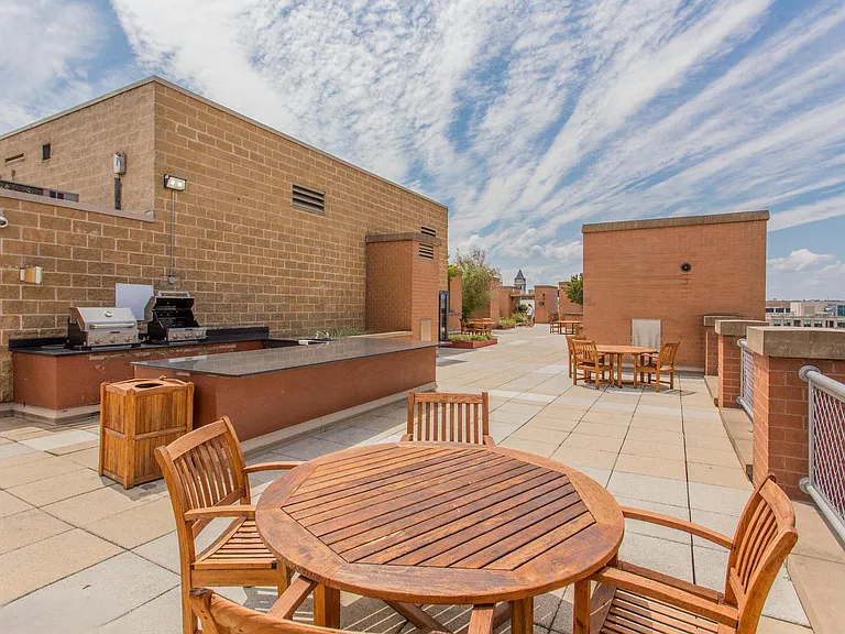 631 D St NW #1038 — Photo 23